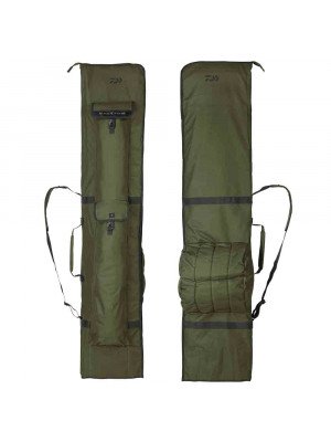 Daiwa Black Widow Holdall  diff. Size  Premium padded holdall